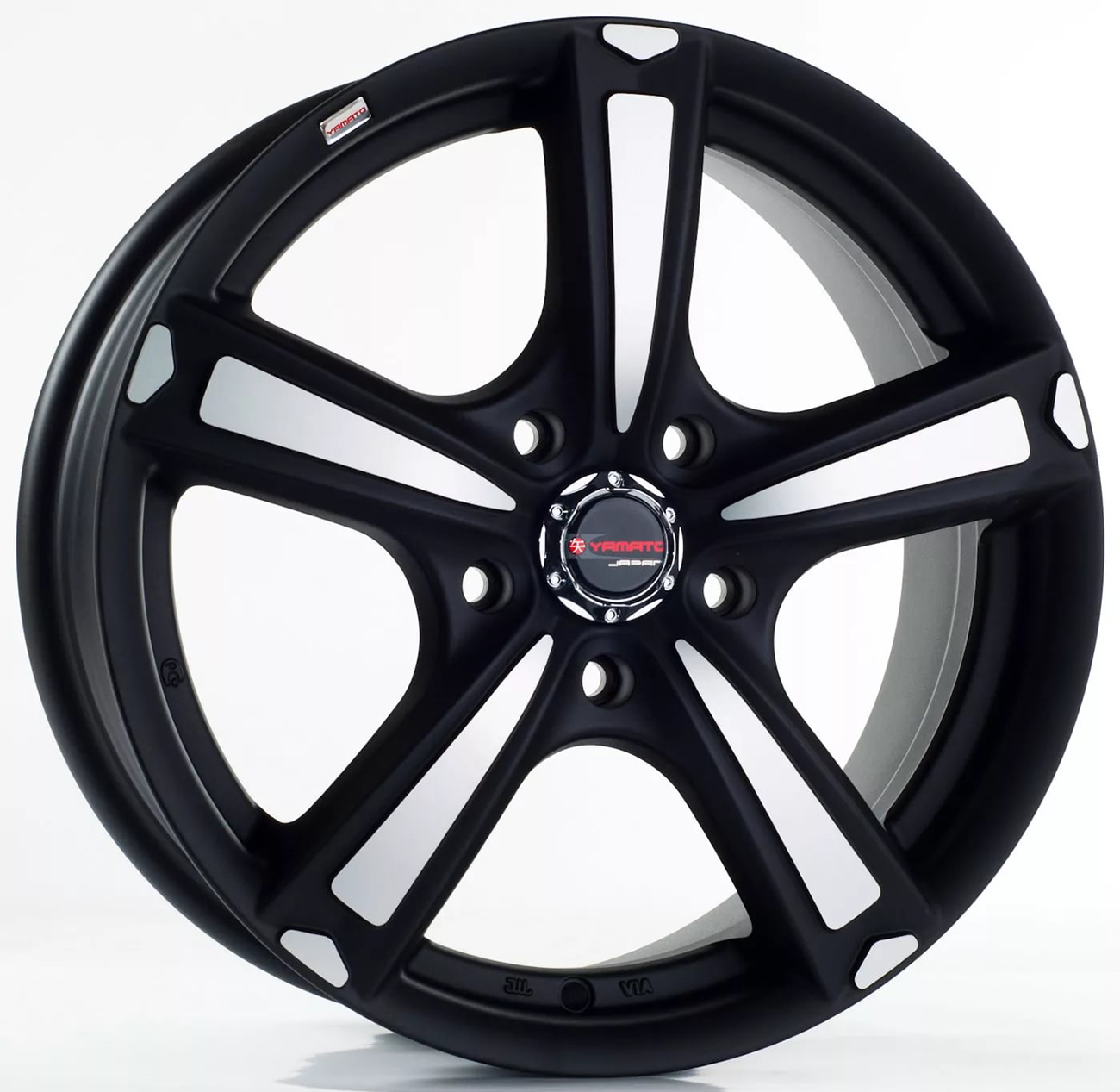 ДискYamatoOkato6.5JxR16 PCD5x105 ET39 DIA56.6,чёрный